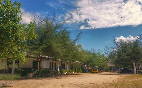 Bayu Melawi Chalet